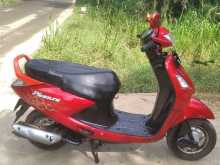 https://riyasewana.com/uploads/hero-honda-pleasure-71538254802.jpg