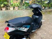 https://riyasewana.com/uploads/hero-honda-pleasure-817332613054.jpg