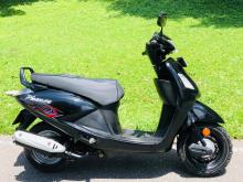 Hero-Honda Pleasure 2012 Motorbike