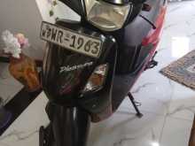 Hero-Honda Pleasure 2011 Motorbike