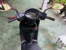 https://riyasewana.com/uploads/hero-honda-pleasure-913334422652.jpg