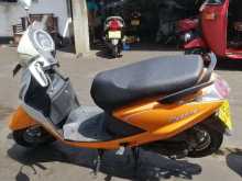 https://riyasewana.com/uploads/hero-honda-pleasure-91347524192.jpg