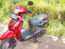Hero Pleasure 2011 Motorbike