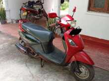 Hero Pleasure 2013 Motorbike