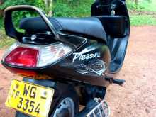 Hero Pleasure 2011 Motorbike