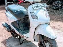 https://riyasewana.com/uploads/hero-honda-pleasure-scooty-718481513614.jpg