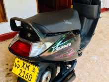 https://riyasewana.com/uploads/hero-honda-pleasure-scooty-8946034623.jpg