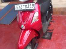 Hero Pleasure 2011 Motorbike
