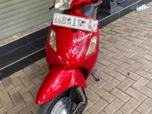 Hero Pleasure 2013 Motorbike