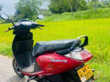 Hero Pleasure 2011 Motorbike