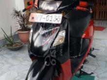 Hero Pleasure 2012 Motorbike