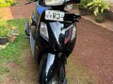 Hero-Honda Pleasure 2011 Motorbike