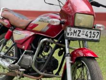 Hero-Honda Splendor 2004 Motorbike