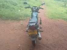 https://riyasewana.com/uploads/hero-honda-splendor-1511513913933.jpg