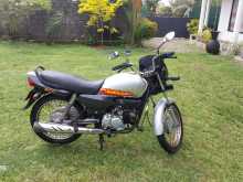 https://riyasewana.com/uploads/hero-honda-super-splender-139593413064.jpg