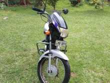 https://riyasewana.com/uploads/hero-honda-super-splender-139593413352.jpg