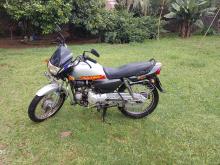 https://riyasewana.com/uploads/hero-honda-super-splendor-129041419093.jpg