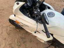 https://riyasewana.com/uploads/hero-honda-zmr-52138274372.jpg
