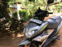 Yamaha ZR 2017 Motorbike