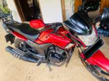 Hero Hunk 2018 Motorbike