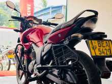 Hero Hunk 2016 Motorbike