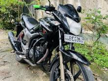 Hero Hunk 2015 Motorbike