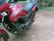 Hero Hunk 2016 Motorbike