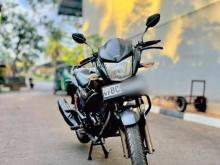 Hero Hunk 2015 Motorbike