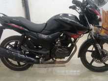 Hero Hunk 2017 Motorbike