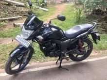 Hero Hunk 2018 Motorbike