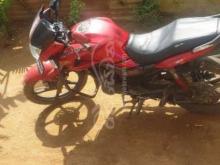 Hero Hunk 2016 Motorbike
