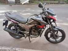 Hero Hunk 2014 Motorbike