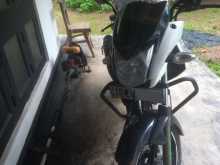 Hero Hunk 2015 Motorbike