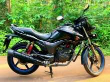 Hero Hunk 2015 Motorbike