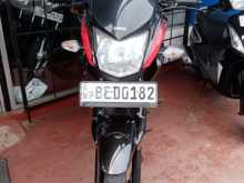 Hero Hunk 2016 Motorbike