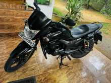 Hero Hunk 2015 Motorbike