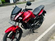 Hero Hunk 2017 Motorbike