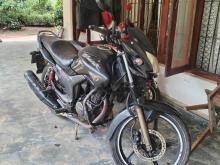 Hero Hunk 2011 Motorbike
