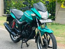 Hero Hunk 2013 Motorbike