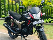 Hero Hunk 2014 Motorbike