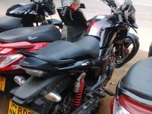 Hero Hunk 2016 Motorbike