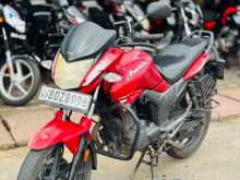 Hero Hunk 2016 Motorbike