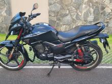 Hero Hunk 150 2015 Motorbike