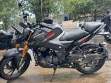 Hero Hunk 2025 Motorbike