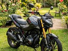 Hero Hunk 160 4V 2026 Motorbike