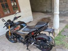 Hero Hunk 160 2025 Motorbike