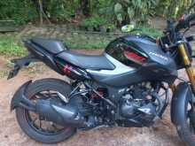 Hero Hunk 160r 4v 2026 motorcycle
