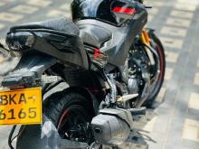 Hero Hunk 160R 2025 Motorbike
