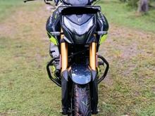 Hero Hunk 160R 4V 2025 Motorbike