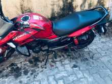 Hero Hunk 2016 Motorbike